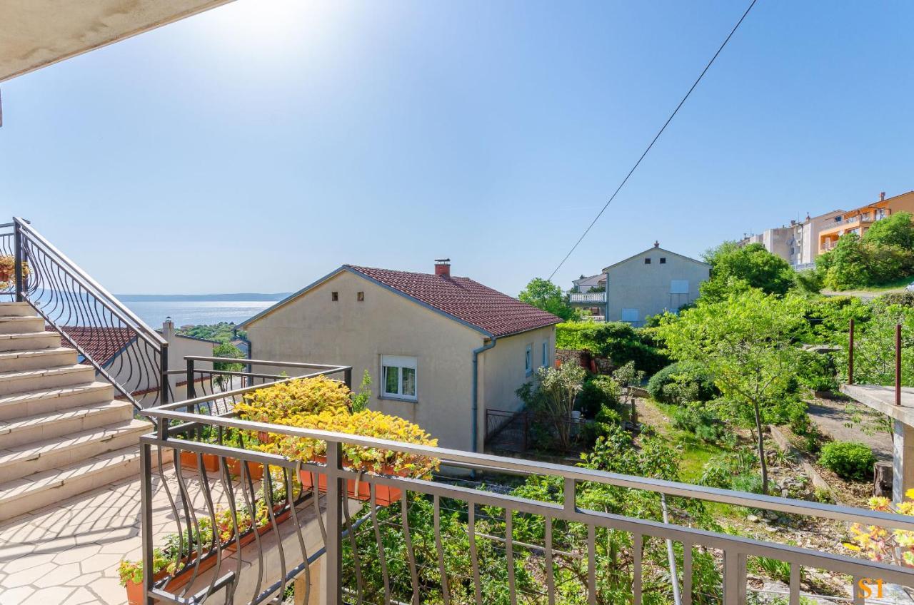 Apartments And Room Drazen Novi Vinodolski Ngoại thất bức ảnh