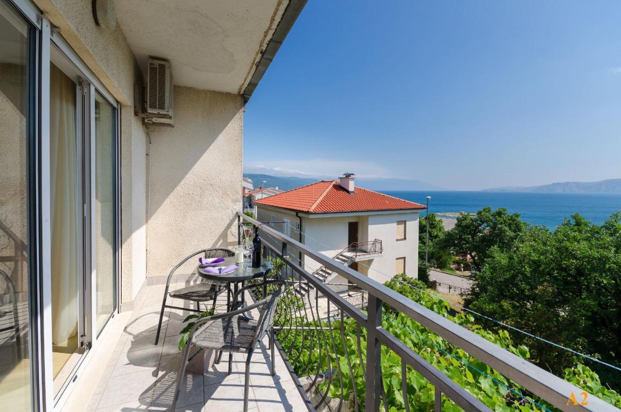 Apartments And Room Drazen Novi Vinodolski Ngoại thất bức ảnh