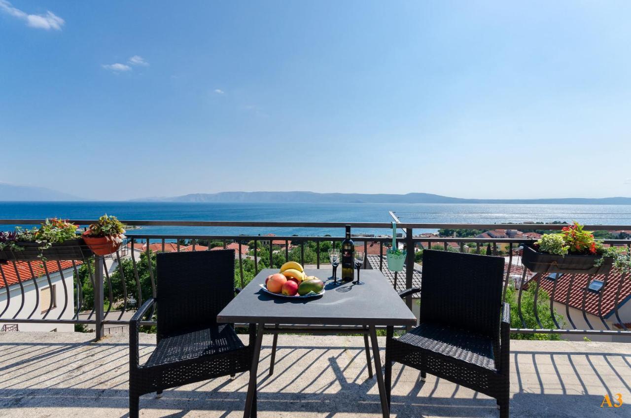 Apartments And Room Drazen Novi Vinodolski Ngoại thất bức ảnh